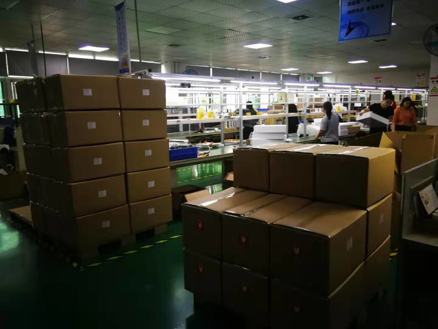 Shenzhen Jin Tuo Jie Technology Co., Ltd. ligne de production en usine
