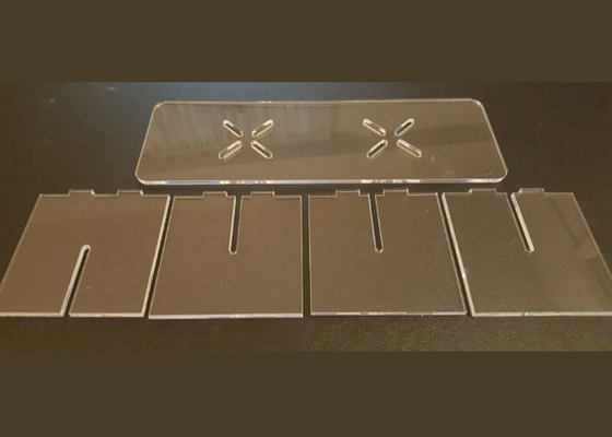 Canalisations verticales de table universelles acryliques à extrémité élevé de présentoir de gâteau pour personnel