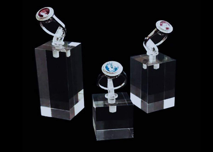 Support acrylique clair acrylique durable d'anneau de présentoirs de bijoux pour des magasins